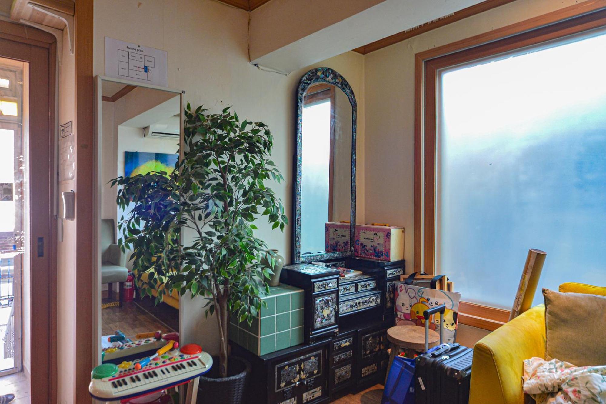 Helloworld Guesthouse Seoul Exterior photo