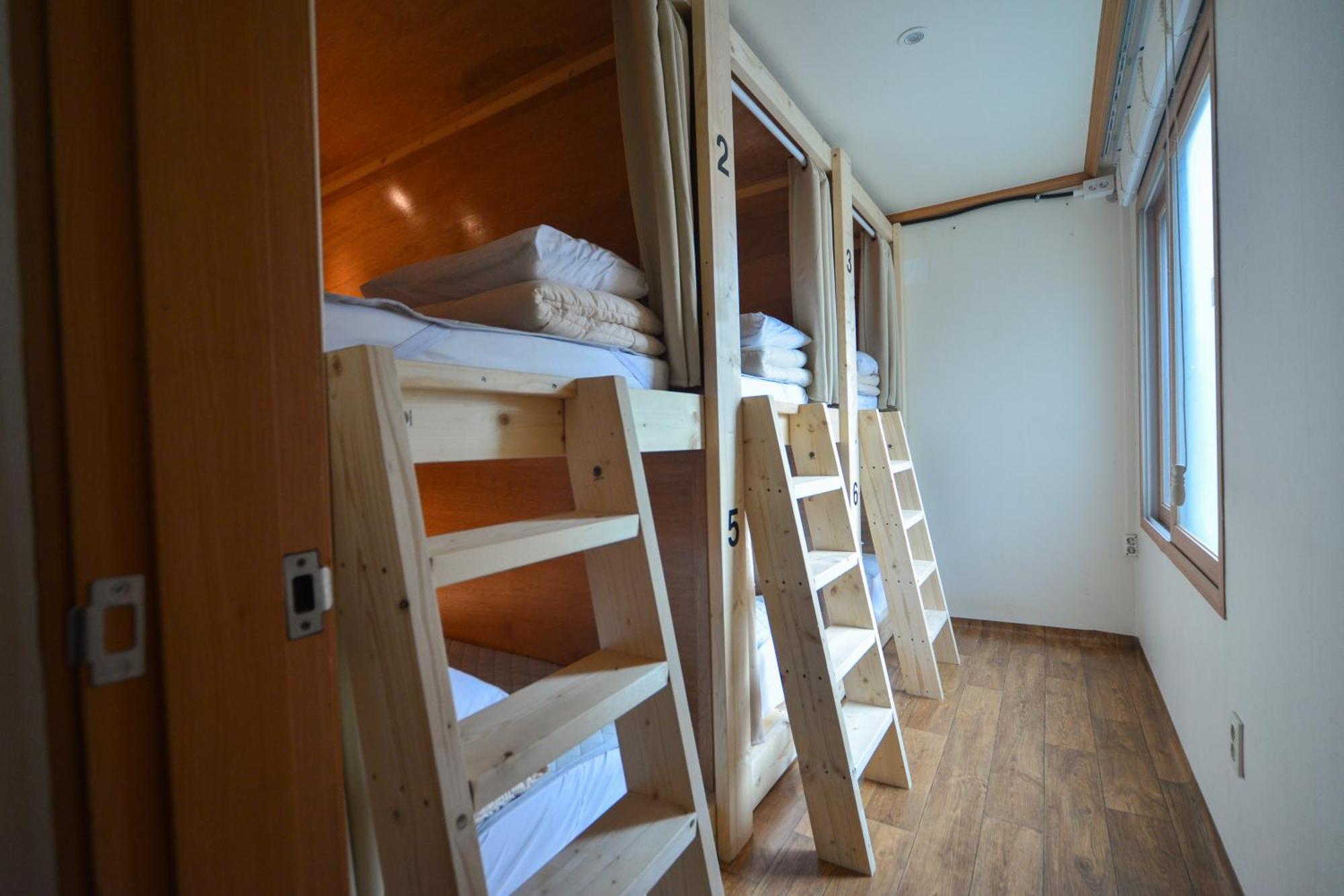 Helloworld Guesthouse Seoul Exterior photo