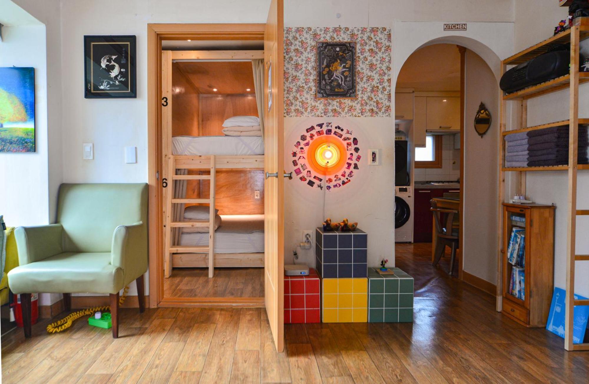 Helloworld Guesthouse Seoul Exterior photo