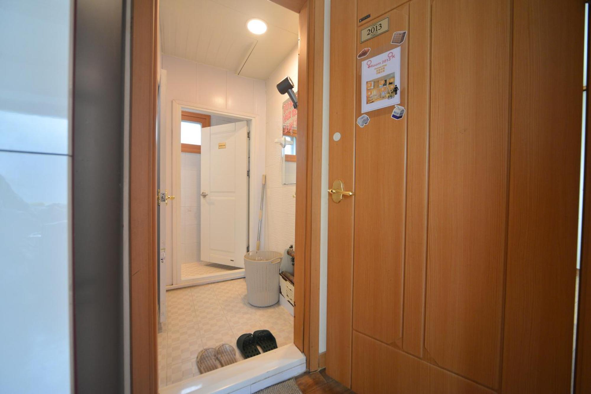 Helloworld Guesthouse Seoul Exterior photo